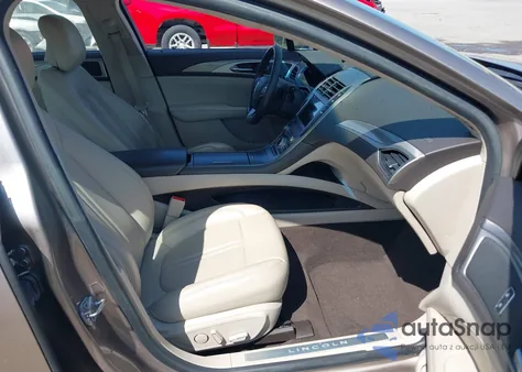 2019 Lincoln Mkz Standard z USA, uszkodzony, nr VIN 3LN6L5A92KR608161